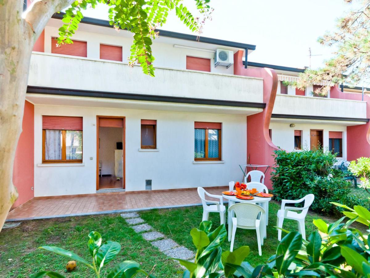 Apartment Villaggio Azzurro-1 By Interhome Bibione Ngoại thất bức ảnh